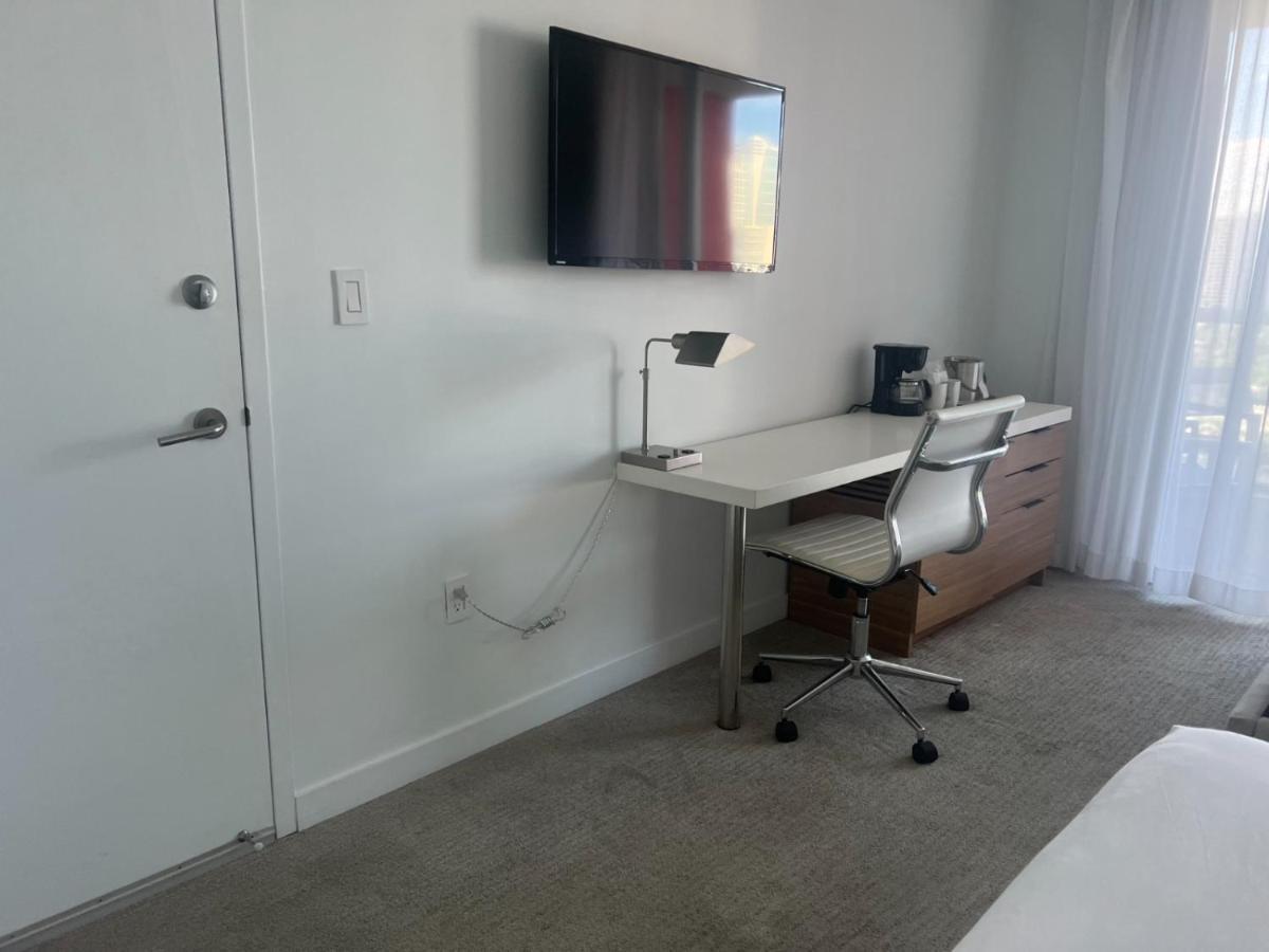 Amazing Studio Beach Walking Distance! 26B شاطئ هالانديل المظهر الخارجي الصورة